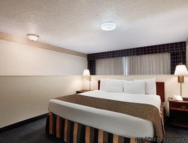 Ramada New Braunfels Otel Oda fotoğraf