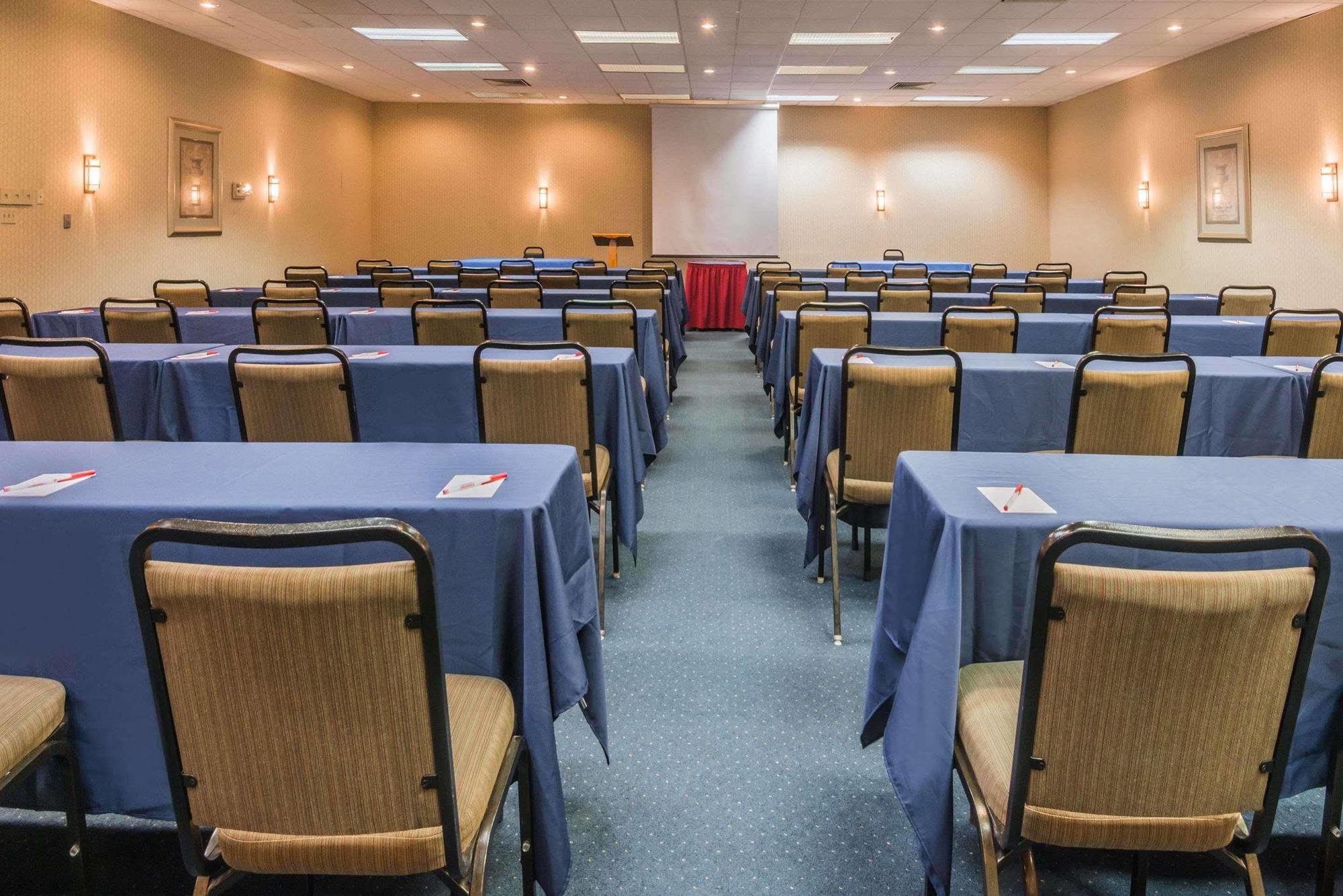 Ramada New Braunfels Otel Dış mekan fotoğraf